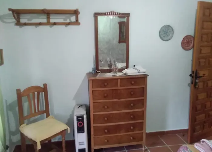 Homestay La Flecha Abrucena