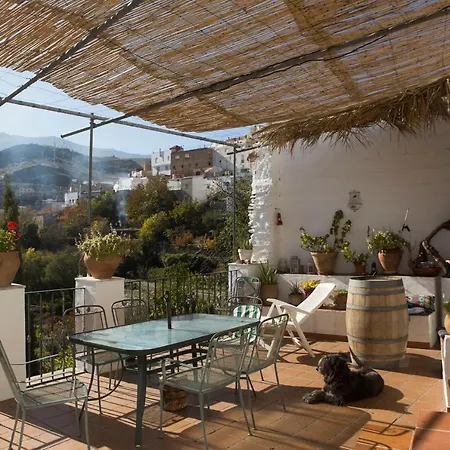La Flecha Habitación en casa particular Abrucena